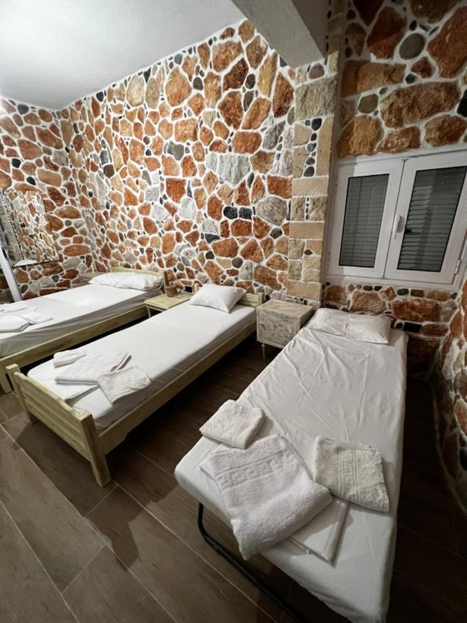 Malvina Rooms Kallithea  Eksteriør bilde